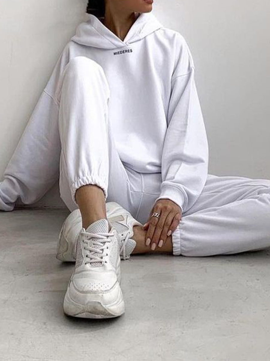 Hooded Pocket Sports And Leisure Women's Suit