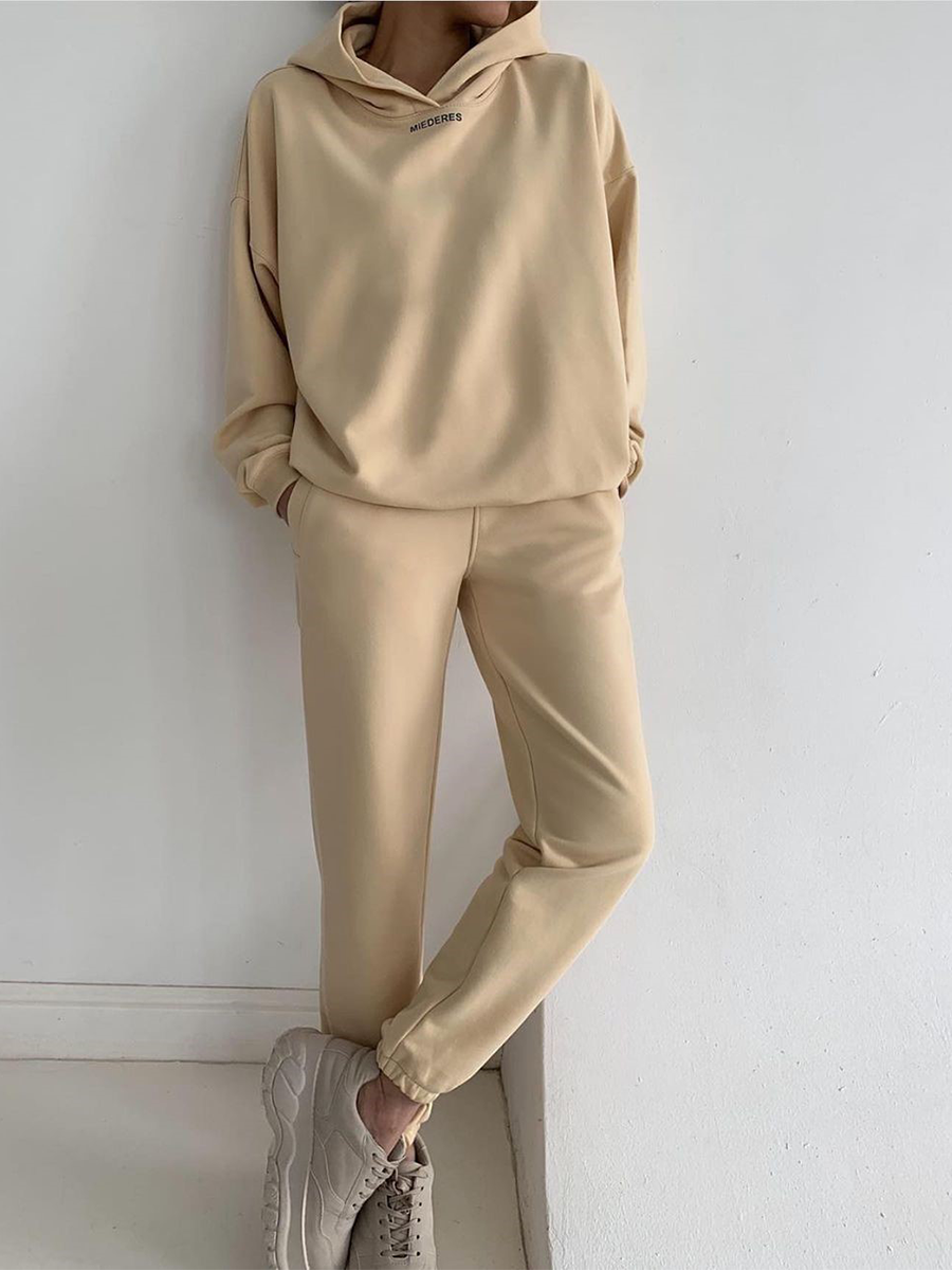 Hooded Pocket Sports And Leisure Women's Suit